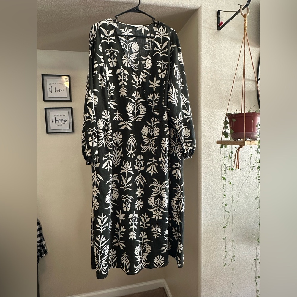 H&M Balloon Sleeved Wrap Dress